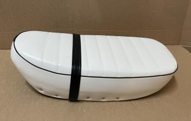 B-Ware F100 Sitzbank Weiß Skymax 50 & 125  mit 5,5 Liter Tank! 