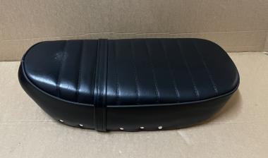 B-Ware F103 Sitzbank Schwarz Skymax 50 & 125  mit 5,5 Liter Tank! 