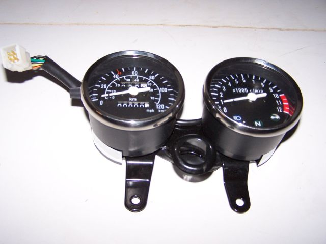 Artikelbild 1 des Artikels “PBR Tacho/Drehzahlmesser 50cc/125cc komplett “