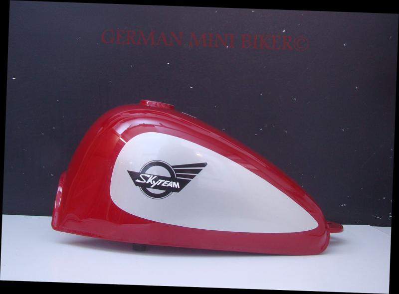 Artikelbild 11 des Artikels “-8/ EU4 125cc Tank Skymini 4,5 Liter Schwarz ab 2017 - bis 2021! Matt-Schwarz“