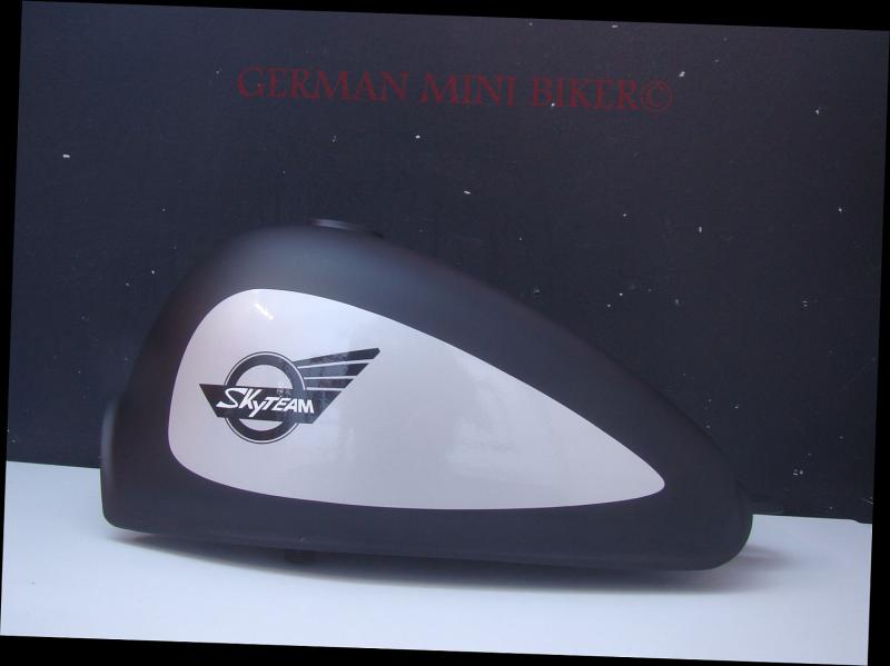 Artikelbild 8 des Artikels “-8/ EU4 125cc Tank Skymini 4,5 Liter Schwarz ab 2017 - bis 2021! Matt-Schwarz“