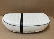 B-Ware F99 Sitzbank Weiß Skymax 50 & 125  mit 5,5 Liter Tank! 