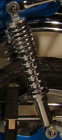 Artikelbild des Artikels “Stoßdämpfer Öldruck 320mm Serie hinten Skymax “