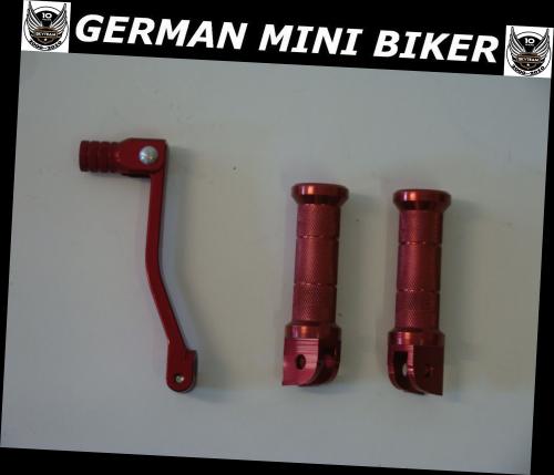Artikelbild des Artikels “Aluschalthebel & Fußrasten RED CNC-ALU “
