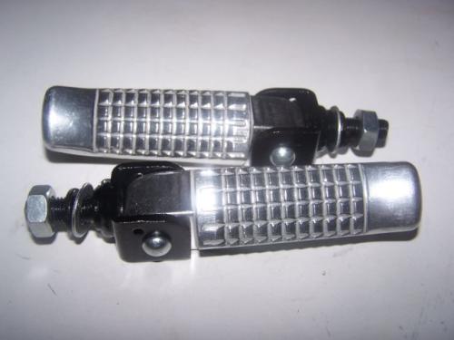 Artikelbild des Artikels “Fußraster hinten 2 STK SKYMAX PRO/PBR “